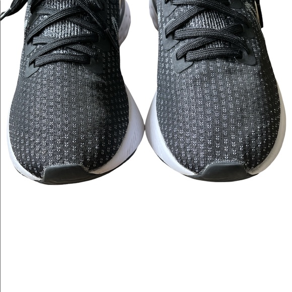 Nike React Infinity Run Flyknit 10 - Picture 4 of 12
